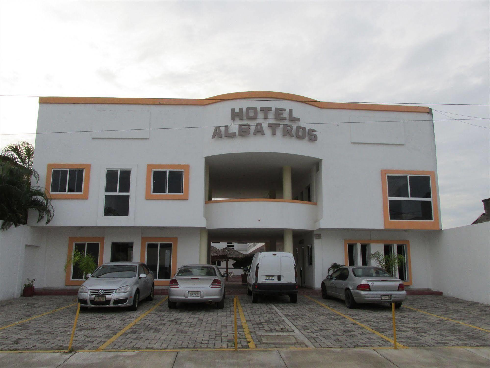 Hotel Albatros Palace Manzanillo Luaran gambar